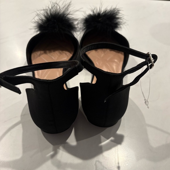 Black Faux Feather Ankle-Strap Ballet Flat (Women Size 8) - Picture 3 of 4